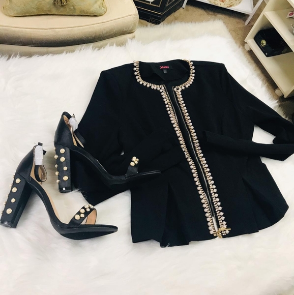 🆕️ARRIVED Black With Rhinestone And Pearls Embell - Picture 2 of 7